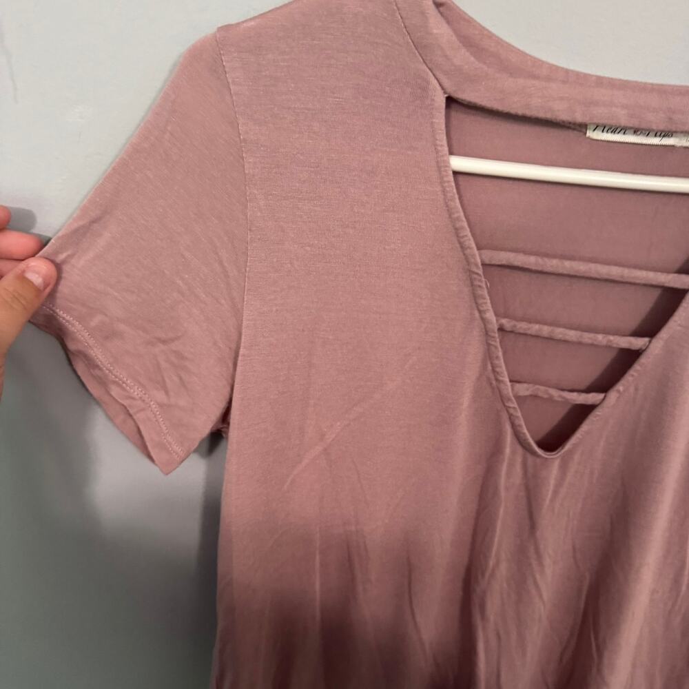 Heart & Hips Dusty Pink Choker Strap Neckline Top Women's Size Medium w/ Spandex - Picture 3 of 6